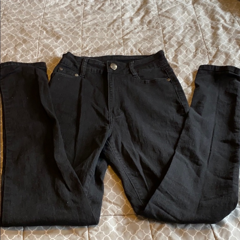 Black Fashion Nova Skinny Jeans